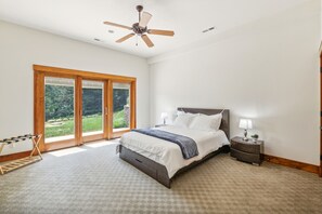 5 habitaciones, minibar, escritorio y espacio para trabajar con laptop 