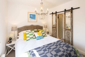 2 soverom, strykejern/-brett, wi-fi og sengetøy