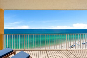 Property grounds - Fully Renovated Condo in Luxury Resort (Panama City Beach)