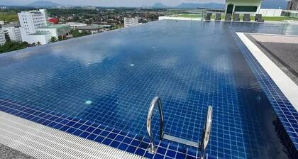 Cozy Suite 3 @Kozi Square near General Hospital