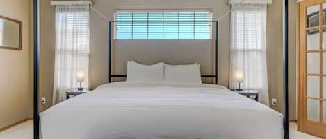 5 chambres, bureau, Wi-Fi, draps fournis