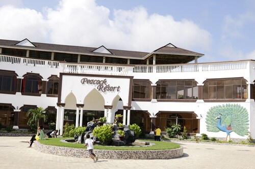 White Peacock Resort