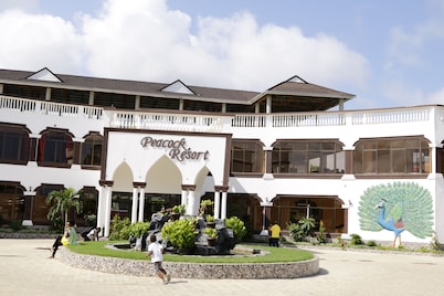 White Peacock Resort