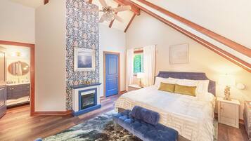 2 عدّة غرف نوم وسرير سفر وواي فاي مجانًا وملاءات أسرّة