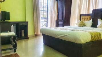 Standard Double Room | Free WiFi