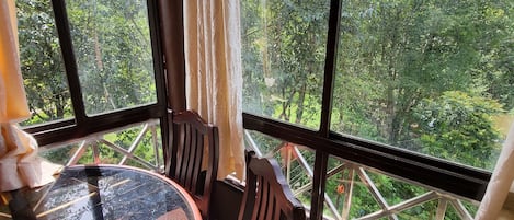Ngoại thất