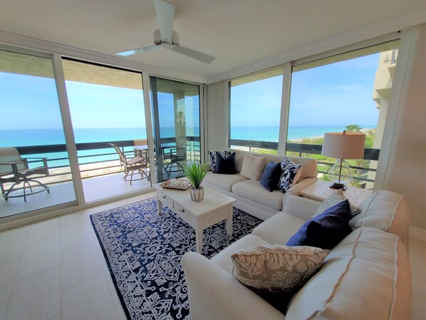 TV - Premium 2 Bedroom Beachfront Corner Condo by FVC (Longboat Key)