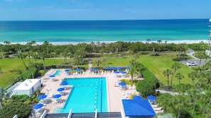 A heated pool - 2 Bedroom Condo With Lanai Exit On Longboat Key By FVC (Longboat Key)