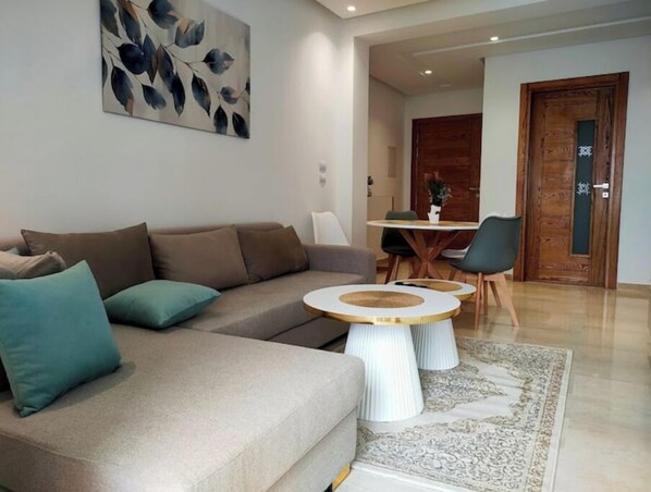 Living area - Charmant Studio Haut Standing - Parking Sous sol (Sousse)