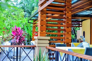 Terrace/patio - Hill View Hotel & Aparts - Kigali (Kigali)