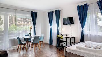 1 Schlafzimmer, Bügeleisen/Bügelbrett, WLAN, Bettwäsche