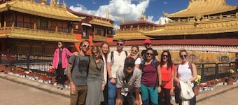 Explore Tibet