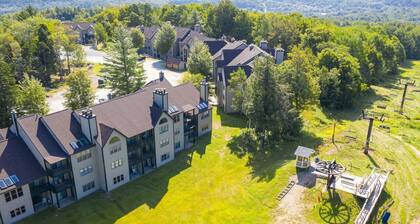 Cozy Slopeside Escape - Ski-In/Out Condo at Okemo