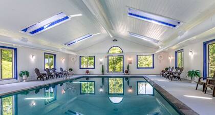 True Ski in/Ski out with Pool, Hot tubs & Firepits