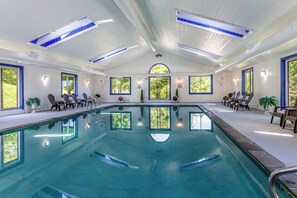 Community indoor pool! - True Ski in/Ski out with Pool, Hot tubs & Firepits (Ludlow)