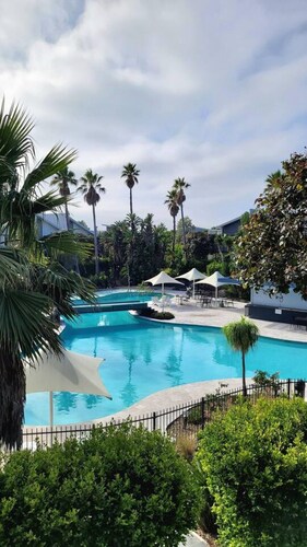 Magenta Palms on Golf Course , Pools & Beach acces