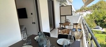 JM Apartment in Kamena Vourla