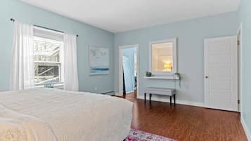 3 makuuhuonetta, silitysrauta/-lauta, Wi-Fi, vuodevaatteet