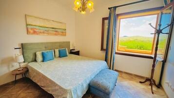 4 Schlafzimmer, Bügeleisen/Bügelbrett, Internetzugang, Bettwäsche