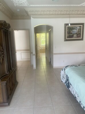 3 bedrooms, WiFi, bed sheets