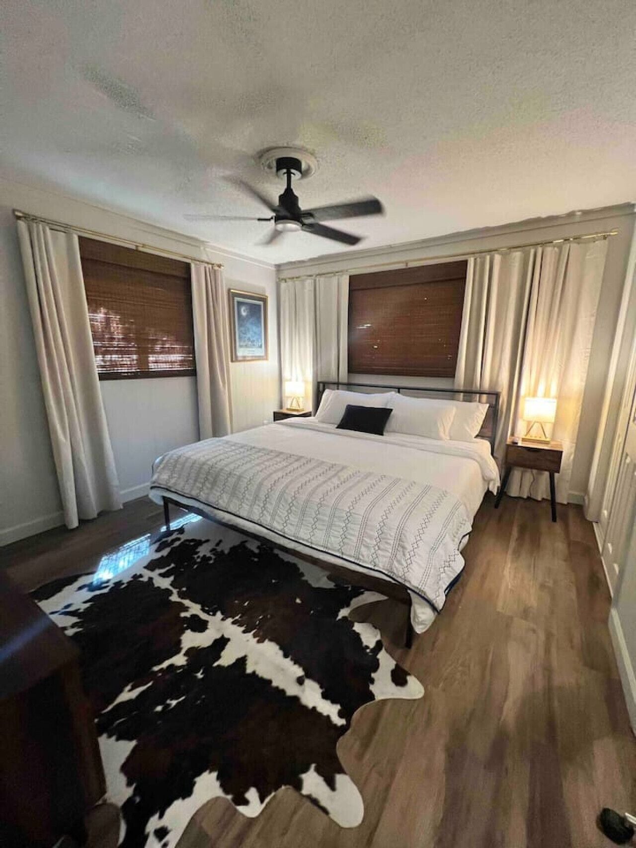 2 bedrooms, desk, iron/ironing board, free WiFi