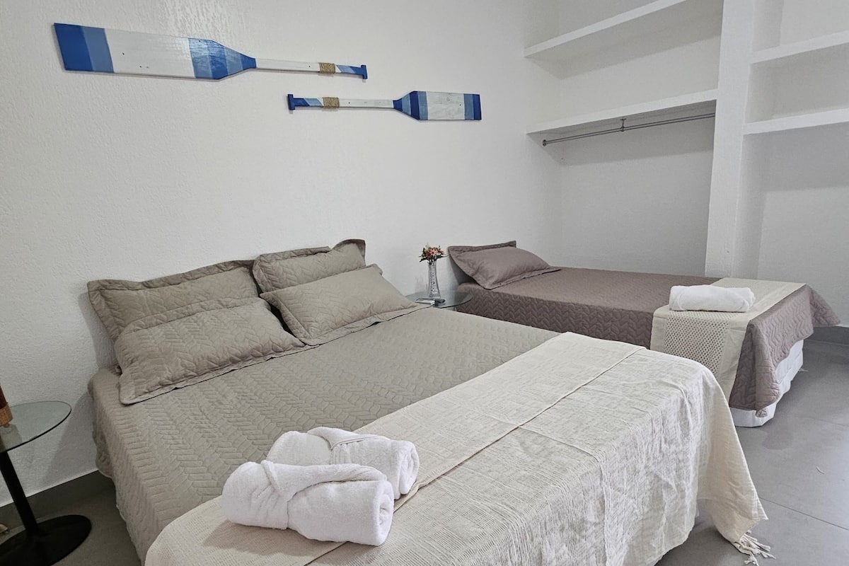 1 bedroom, free WiFi, bed sheets