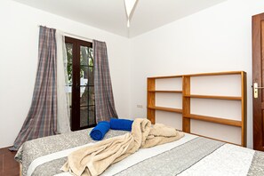 4 chambres, accès au Wi-Fi (inclus)