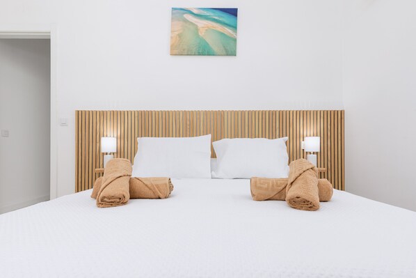 2 habitaciones, tabla de planchar con plancha y wifi gratis