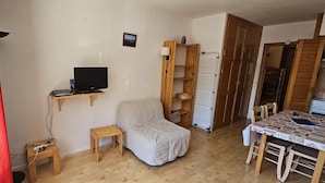 Room - 1st floor, swimming pool, balcony, tv, ski locker, 32m², Valloire (Valloire)