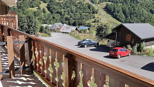 Property grounds - 1st floor, swimming pool, balcony, tv, ski locker, 32m², Valloire (Valloire)
