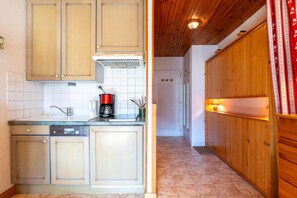 Kühlschrank, Ofen, Geschirrspüler