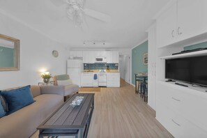 Televisión, reproductor de DVD, oficina