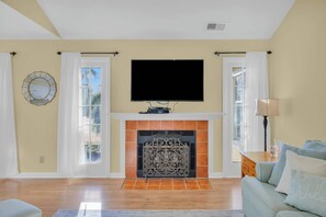 TV, DVD player, offices