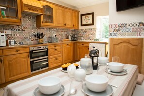 Fridge, microwave, dishwasher, toaster