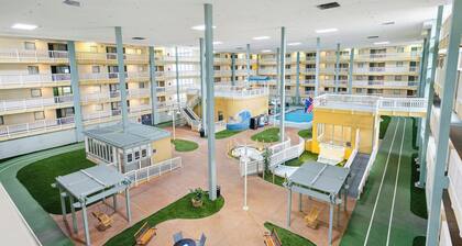 Aqua Vista Retreat – 2 BDR in Spectacular Resort!