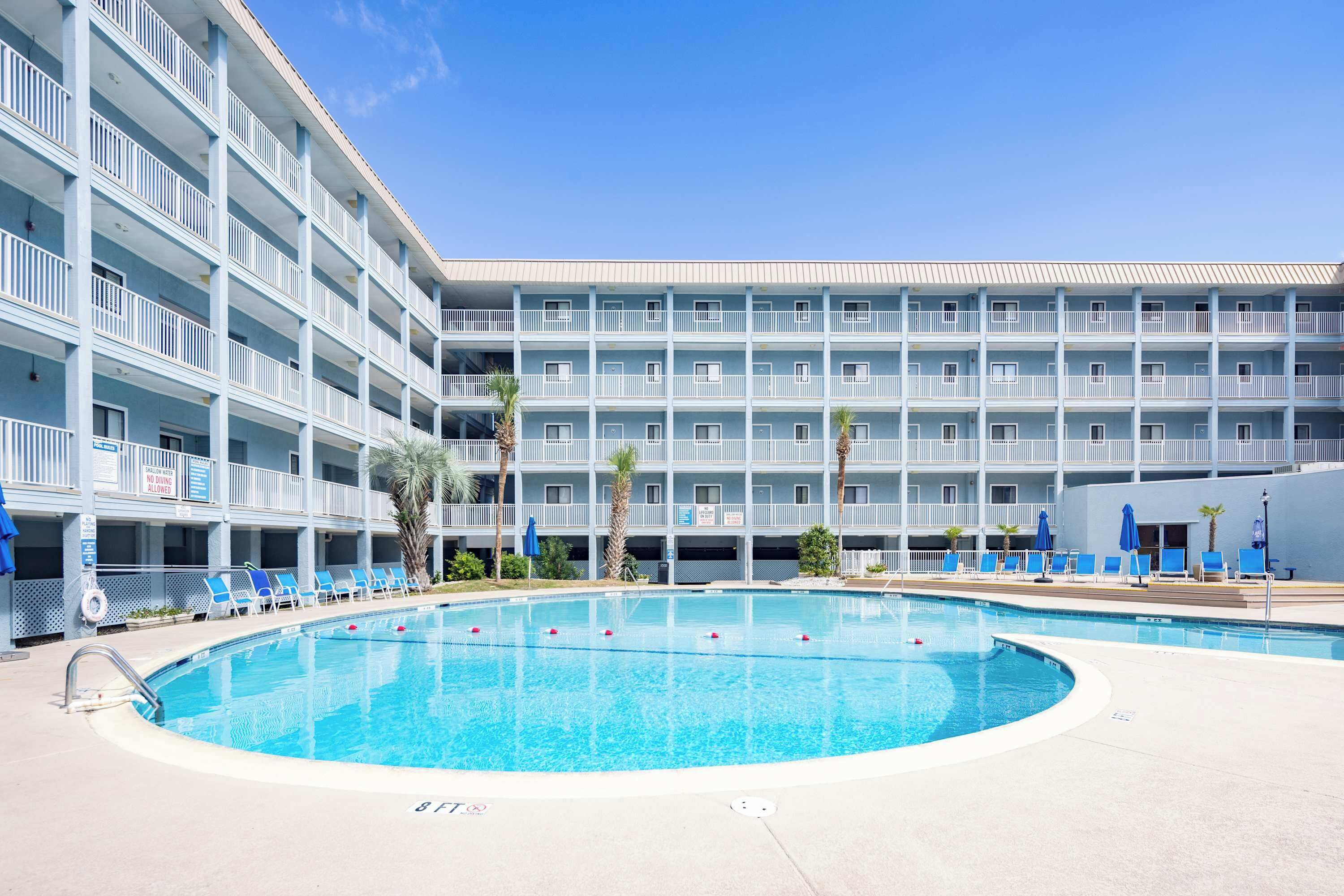 Piscine intérieure