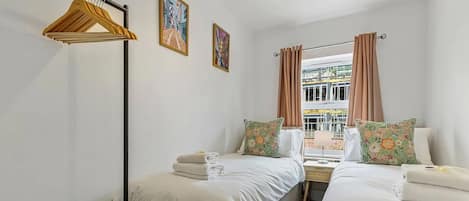 2 Schlafzimmer, Bügeleisen/Bügelbrett, kostenloses WLAN, Bettwäsche