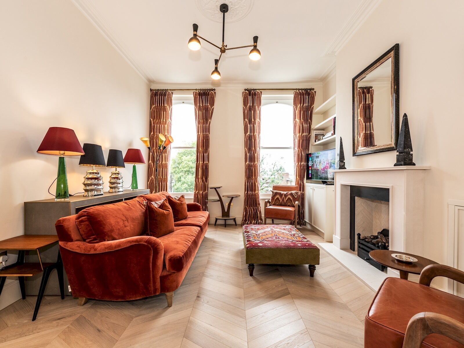 TV, fireplace, offices