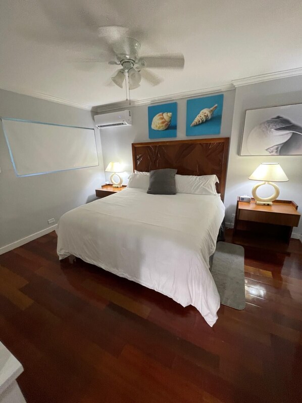 1 chambre, fer et planche à repasser, Wi-Fi, literie fournie