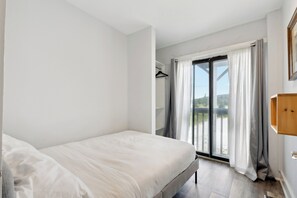 173 Tyrolean (No Pets Allowed) | Free WiFi - Tyrolean Chalets (The Blue Mountains)