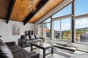 173 Tyrolean (No Pets Allowed) | Living area