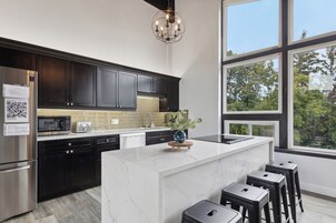 173 Tyrolean (No Pets Allowed) | Private kitchen | Full-size fridge, microwave, oven, stovetop