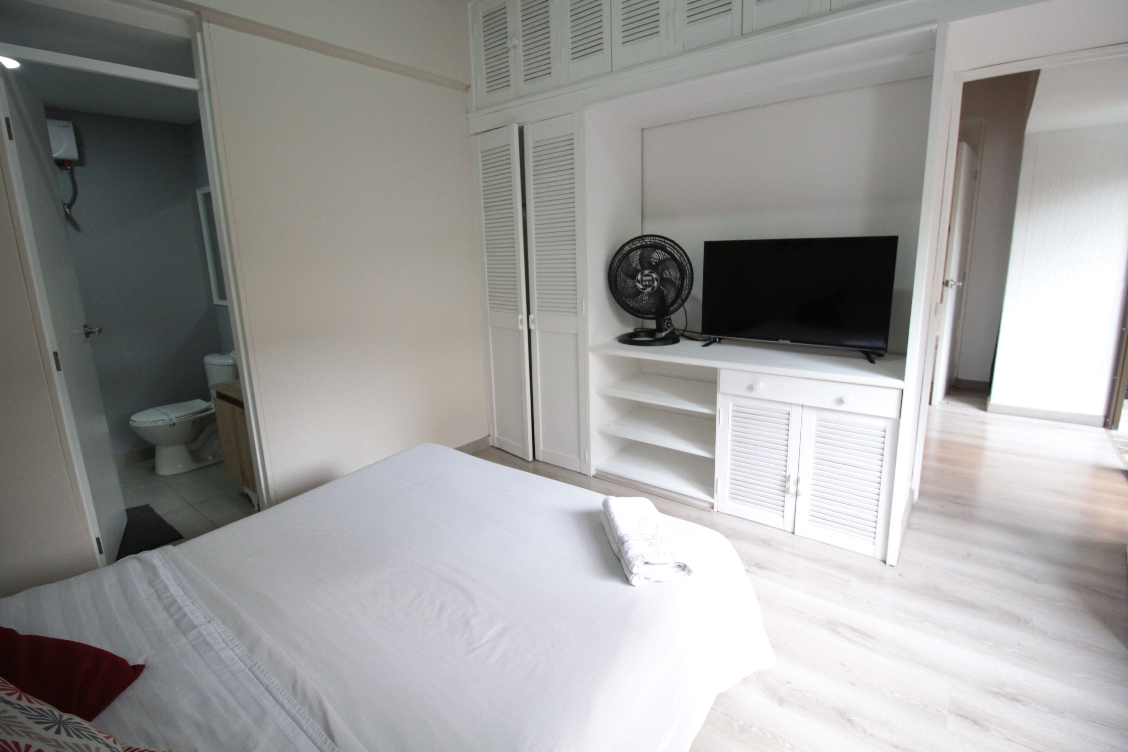 Bureau, Wi-Fi gratuit