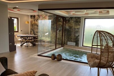 Hera Paestum Suite with Private Pool - Luxury Apartment