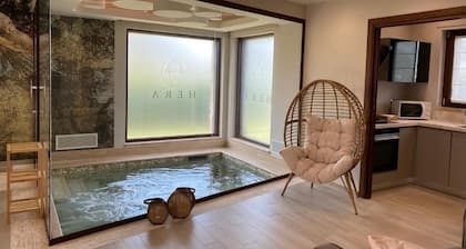 Hera Paestum Suite with Private Pool - Luxury Apartment