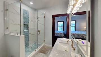 House (2 Bedrooms) | Miscellaneous