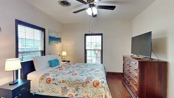 House (2 Bedrooms) | Property amenity