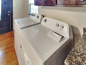 House (2 Bedrooms) | Property amenity