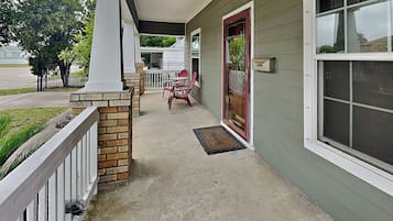 House (2 Bedrooms) | Property amenity