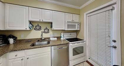 Barefoot Beach Resort B-201